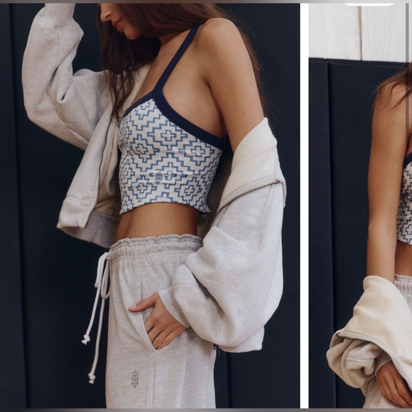 NWT Free People FP Movement All Clear Jacquard Cami blue crush navy - XS/S, M/L - Picture 2 of 10